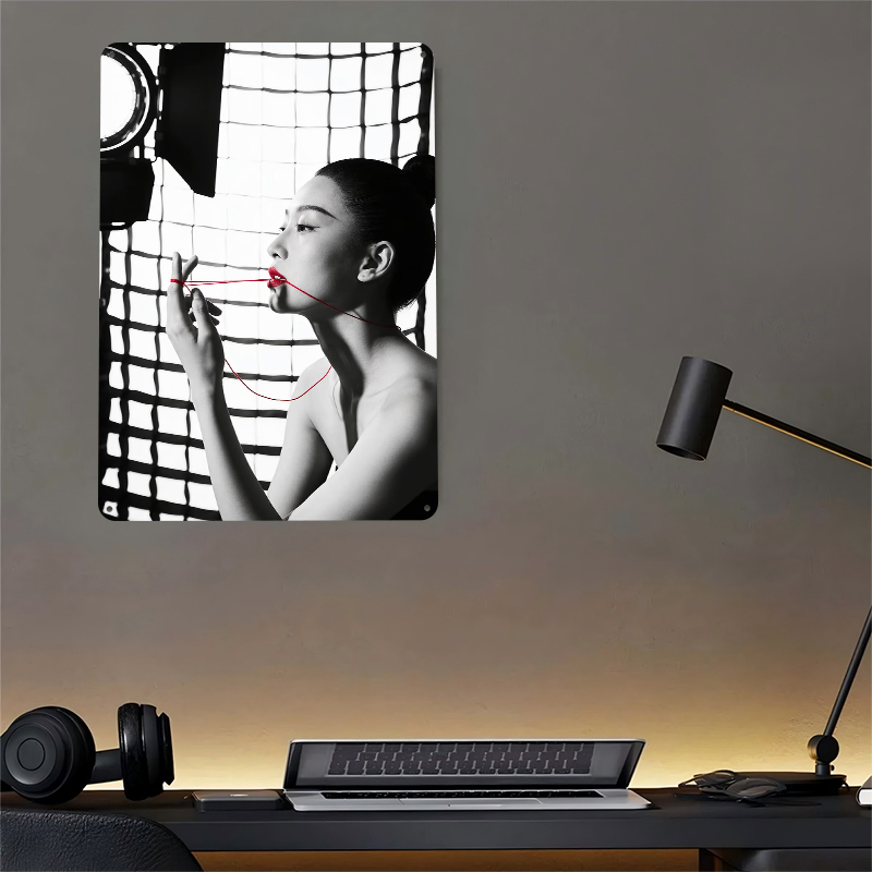 Woman With Red String on Lips  - Retro Gaming On review and price